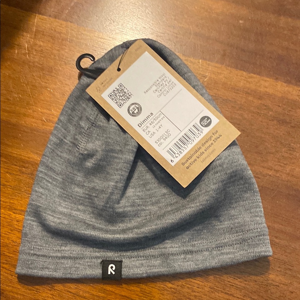Ridge Merino Gray Beanie